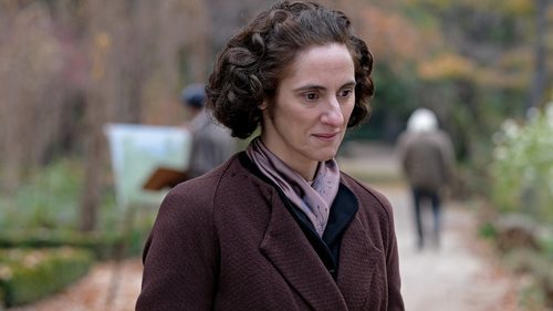 María Morales es Clara Campoamor en 'El Ministerio del Tiempo'