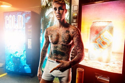 Justin Bieber, en calzoncillos, para la campaña Calvin Klein 2020