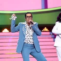 Mario Vaquerizo y las Nancys Rubias son Los Manolos en la Gala 8 de 'Tu cara me suena 8'