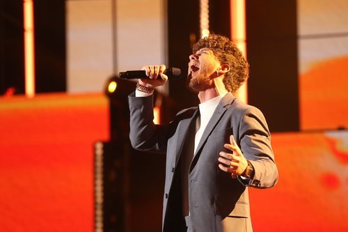 Jesús canta "Sábado por la tarde" en la Gala 7 de 'OT 2020'