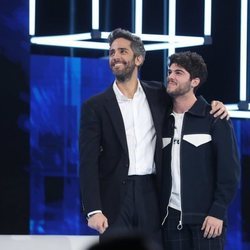 Roberto Leal junto a Rafa, el expulsado de la Gala 7 de 'OT 2020'