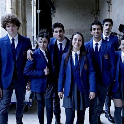 El reparto de 'El Internado: Las Cumbres' en el rodaje