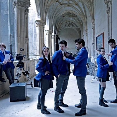 Los protagonistas de 'El Internado: Las Cumbres' en el inicio del rodaje