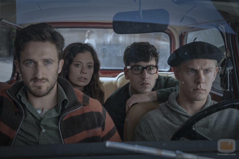 Joan Amargós, Anna Castillo, Àlex Monner y Patrick Criado en 'La línea invisible'