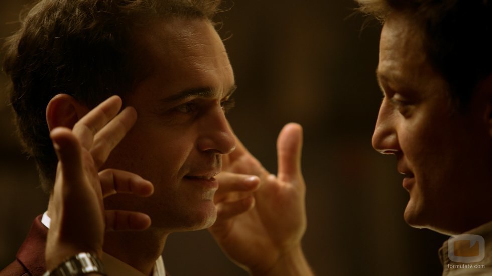Palermo toca la cara de Berlín en la parte 4 de 'La Casa de Papel'