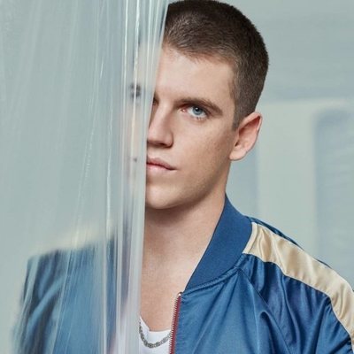 Miguel Bernardeau como Guzmán en la temporada 3 de 'Élite'