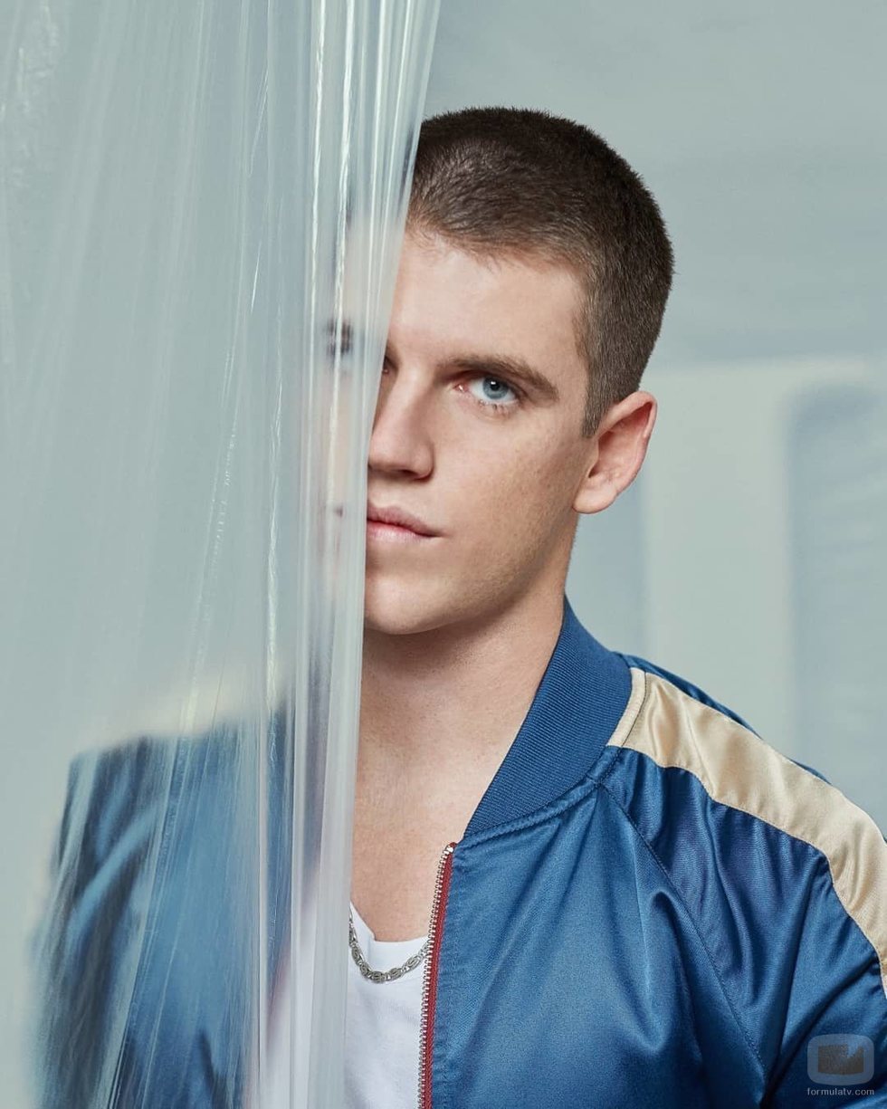 Miguel Bernardeau como Guzmán en la temporada 3 de 'Élite'