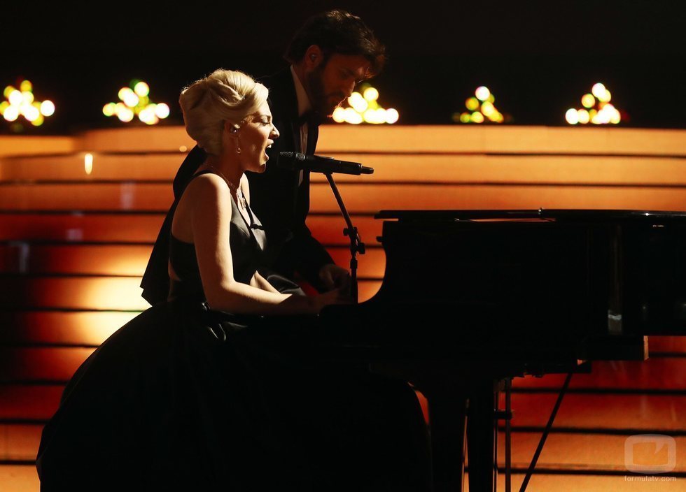 Rocío Madrid y Alex O'Dogherty son Lady Gaga y Bradley Cooper en la Gala 9 de 'Tu cara me suena 8'