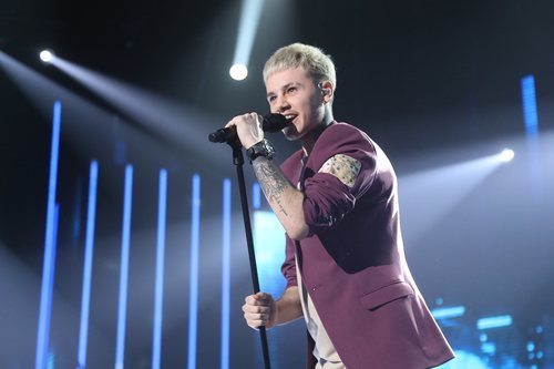 Hugo interpreta "Se acabó" en la Gala 8 de 'OT 2020'