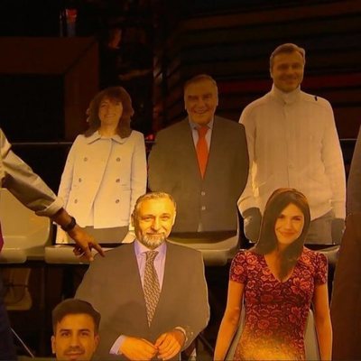 'El intermedio' coloca público de cartón por el coronavirus