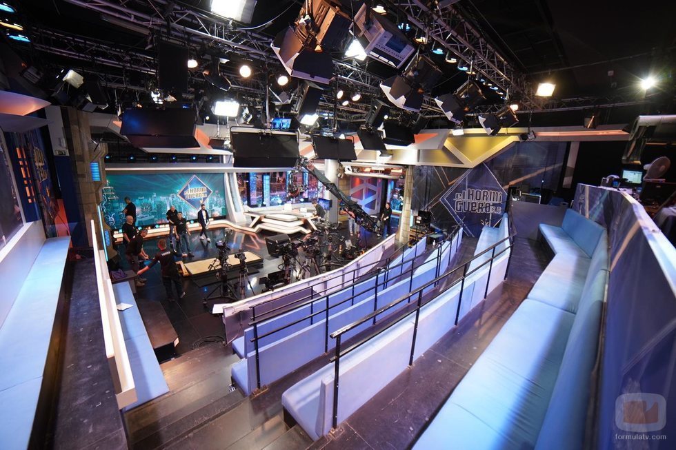 Pablo Motos presenta 'El hormiguero' sin público por el coronavirus