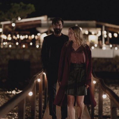 Javier Rey y Ángela Cremonte, en 'Mentiras'