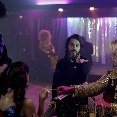 Carlos Santos y Marc Vigil en el rodaje de la cuarta temporada de 'El Ministerio del Tiempo'