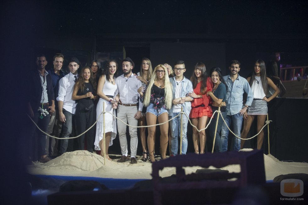 Foto de grupo de los concursantes de 'GH 16'