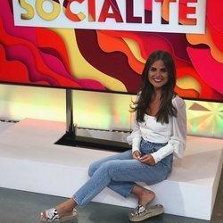 Alexia Rivas, reportera de 'Socialité', posa en el plató del programa