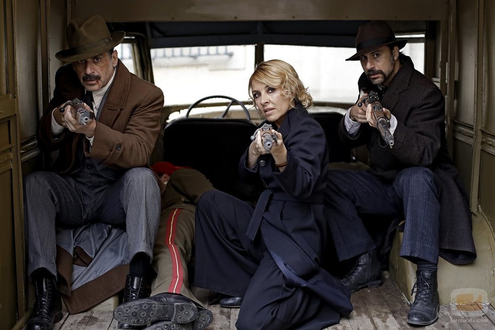 Alonso, Irene y Pacino en la cuarta temporada de 'El Ministerio del Tiempo'