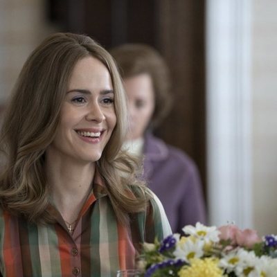 Sarah Paulson es Alice
