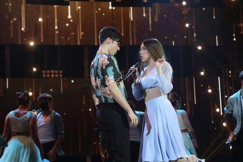 Flavio y Eva interpretan "Hey, Baby" en la Gala 12 de 'OT 2020'