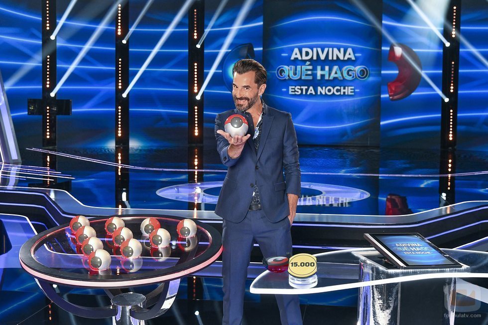Santi Millán presenta 'Adivina qué hago esta noche' en Cuatro