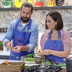 Javier Peña y Tamará Falcó cocinan en 'Cocina al punto con Peña y Tamara'