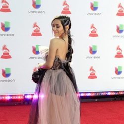 Jenna Ortega en los Grammy Latinos 2018