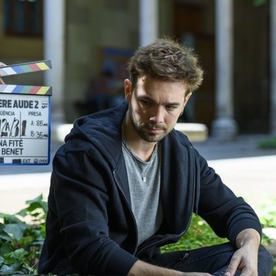 Carlos Cuevas rueda la temporada 2 de 'Merlí: Sapere Aude'