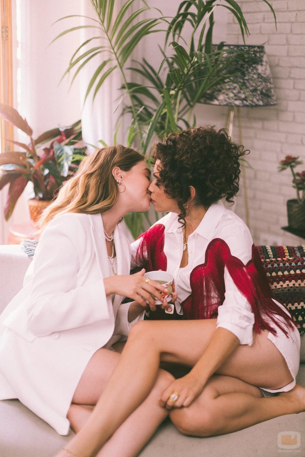 Luisita y Amelia se besan en la segunda temporada de '#Luimelia'