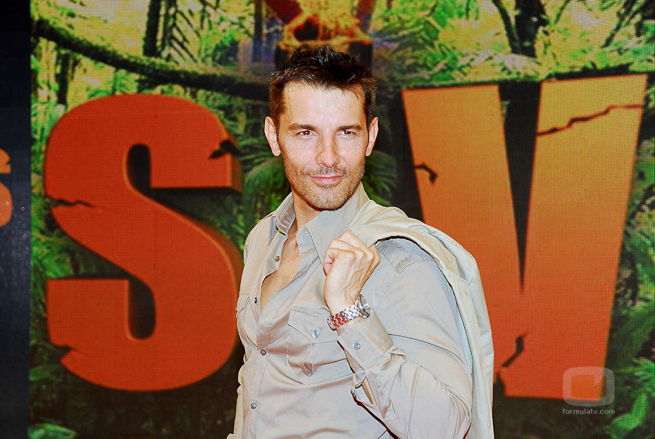 Jesús Vázquez presentador de 'Supervivientes 2009'