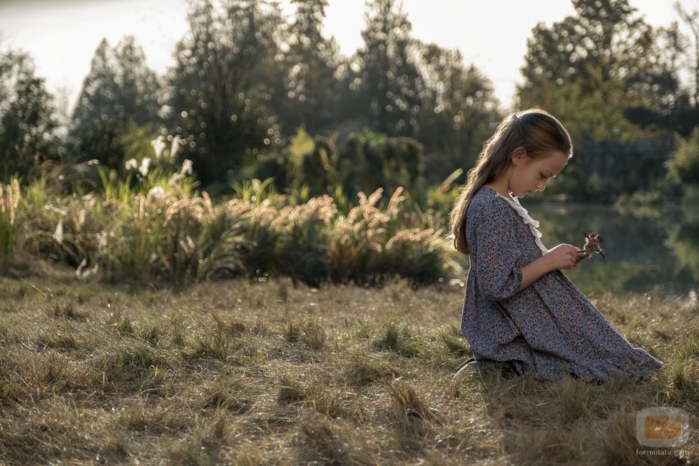 Amelie Bea Smith en 'La maldicion de Bly Manor'