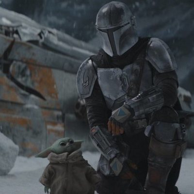 Baby Yoda y Mando en la temporada 2 de 'The Mandalorian'