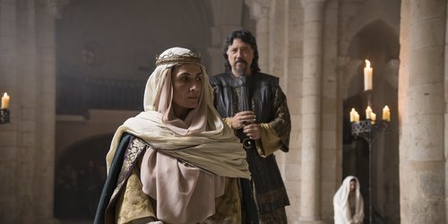 Elia Galera y Carlos Bardem, en 'El Cid'