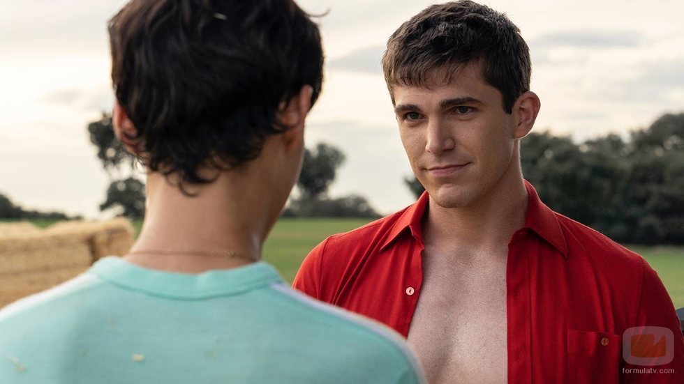 Eric Masip como Tomás en el 1x03 de 'Veneno'