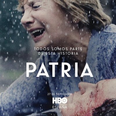 Elena Irureta y José Ramón Soroiz como Bittori y Txato en el póster de 'Patria'