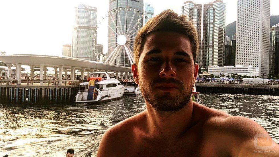 Tom Brusse, pareja de Melyssa Pinto en 'La isla de las tentaciones 2', sin camiseta