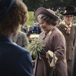 Margaret Thatcher, la Reina Isabel y la Princesa Ana en la temporada 4 de 'The Crown'