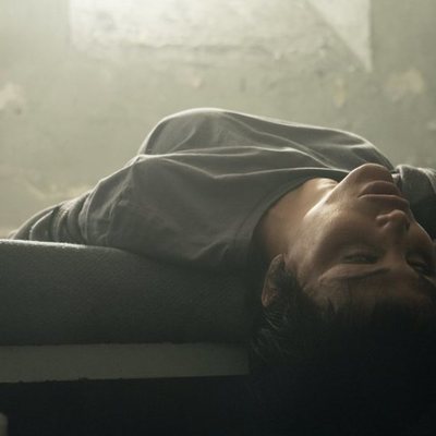Cristina (Daniela Santiago), completamente hundida en el 1x07 de 'Veneno'