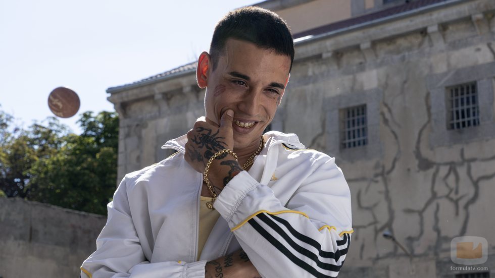 Kaydy Cain en el capítulo 1x07 de 'Veneno'