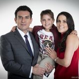 Jorge Salinas, Leonardo Herrera y Eva Cerdeño en 'Te doy la vida'