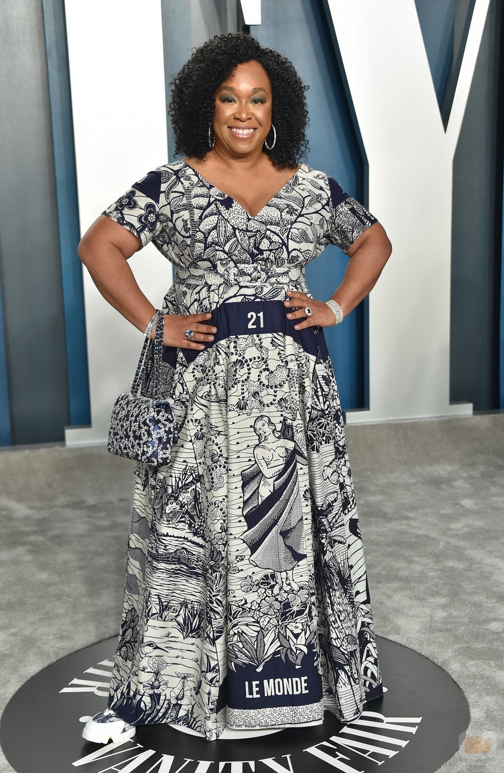 Shonda Rhimes en la fiesta de Vanity Fair 2020