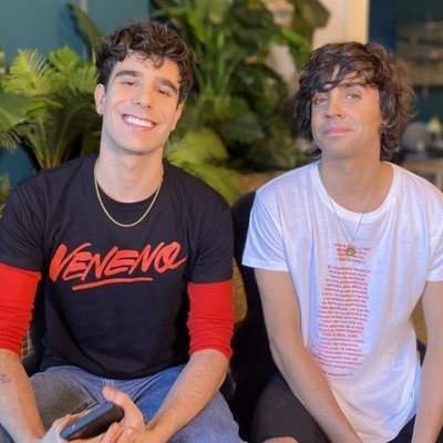 Javier Calvo y Javier Ambrossi, creadores y directores de 'Veneno'