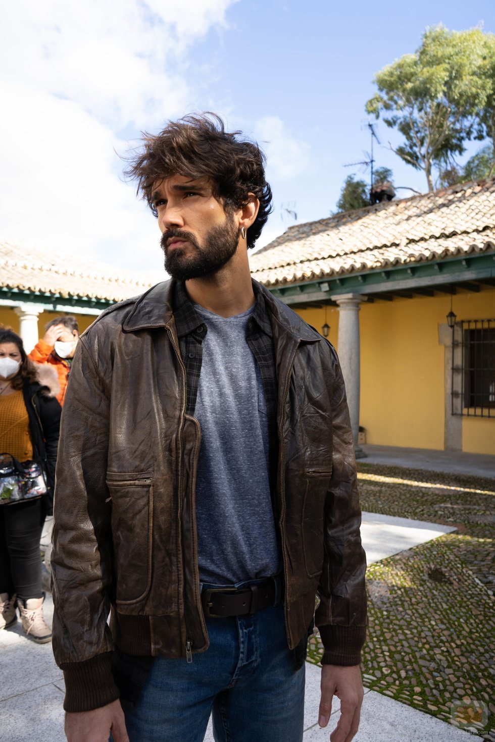 Oliver Ruano es Tirso en 'Dos vidas'