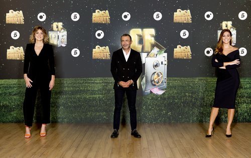 Sandra Barneda, Jorge Javier Vázquez y Lara Álvarez, presentadores de 'La casa fuerte 2'
