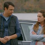 Daniel y Samantha LaRusso en la tercera temporada de 'Cobra Kai'