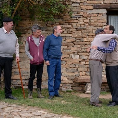 Crossover entre 'La que se avecina' y 'El pueblo'