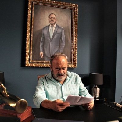 Tito Valverde es Víctor en 'Alba'