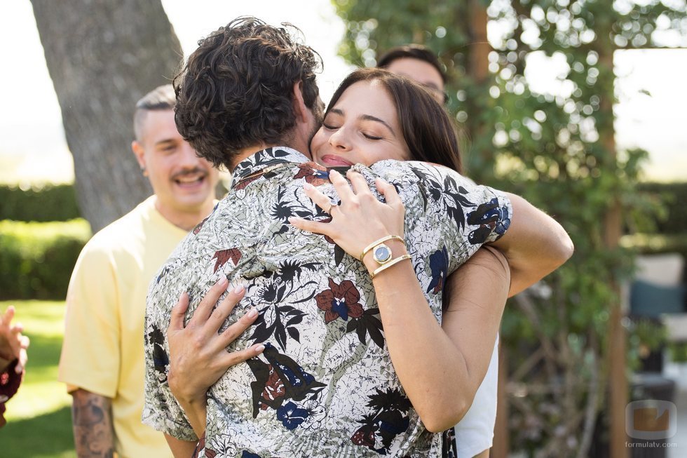 Cabano abraza a Yoli en 'FoQ: El reencuentro'