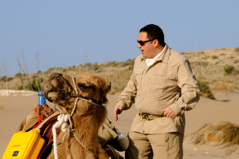 Pepón Nieto con un camello