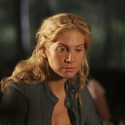 Elizabeth Mitchell en 'No hay nada para el hogar'