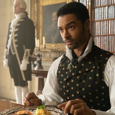 Regé-Jean Page en 'Los Bridgerton'