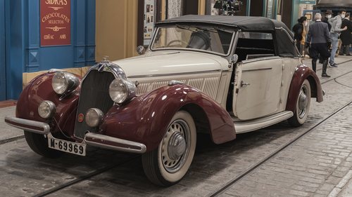 Nuevos decorados tras el salto temporal de 'Acacias 38'